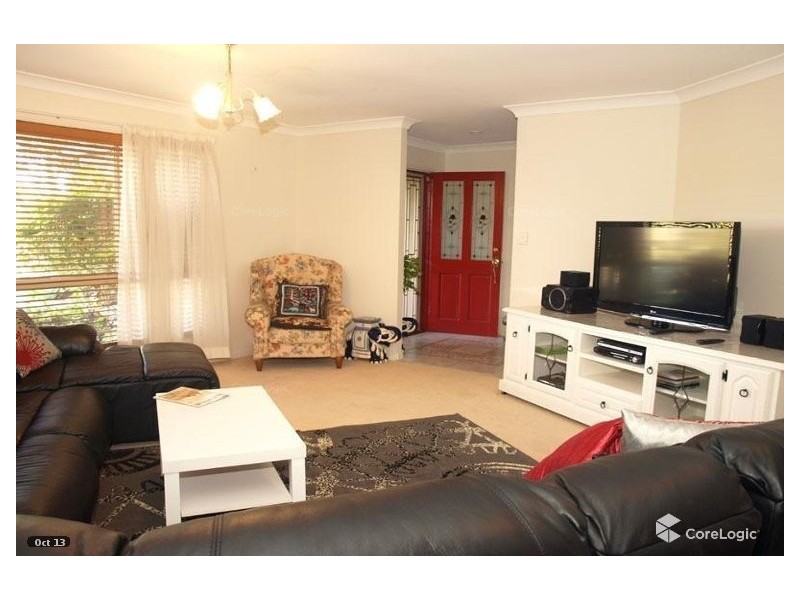 24 Oak Hill Crescent, Parkwood QLD 4214