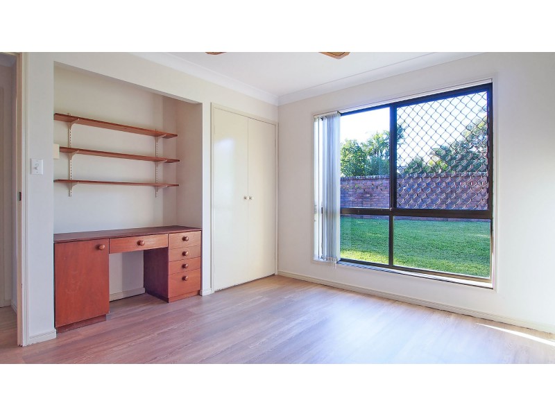 32 Binalong Drive, Ashmore QLD 4214