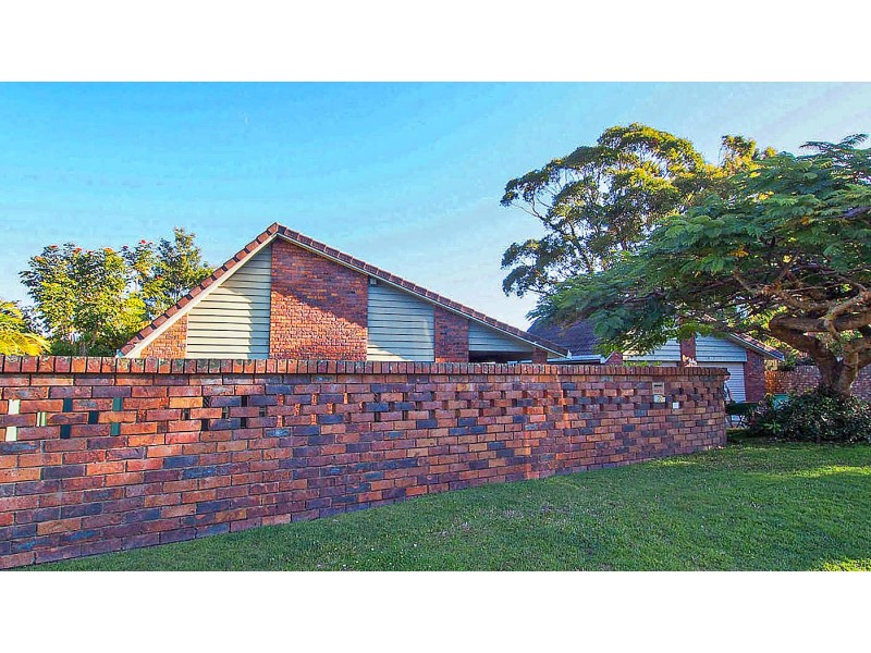 32 Binalong Drive, Ashmore QLD 4214