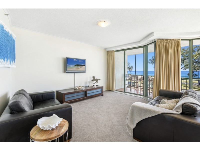 2/3482 ‘The Waterford’ Main Beach Parade, Main Beach QLD 4217