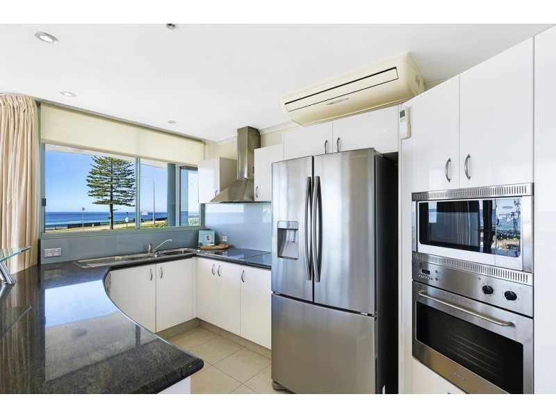 2/3482 ‘The Waterford’ Main Beach Parade, Main Beach QLD 4217