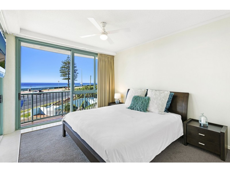 2/3482 ‘The Waterford’ Main Beach Parade, Main Beach QLD 4217