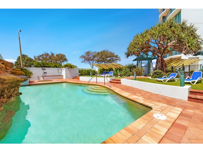 2/3482 ‘The Waterford’ Main Beach Parade, Main Beach QLD 4217