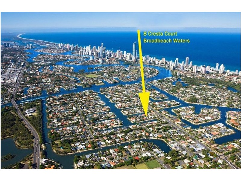 8 Cresta Court, Broadbeach Waters QLD 4218