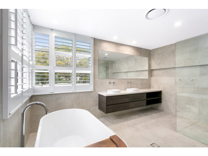 1109 ‘Spring Terraces’ Ross Street, Benowa QLD 4217