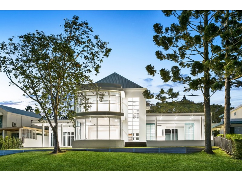 1109 ‘Spring Terraces’ Ross Street, Benowa QLD 4217