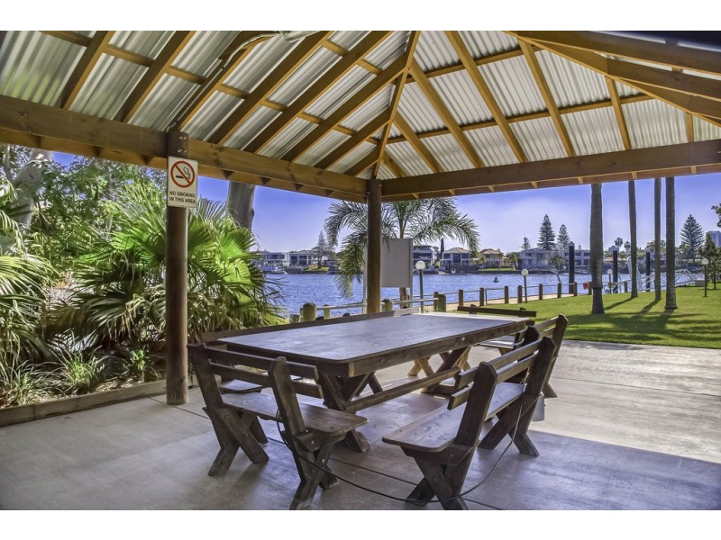 42/37 Monaco Street, Surfers Paradise QLD 4217