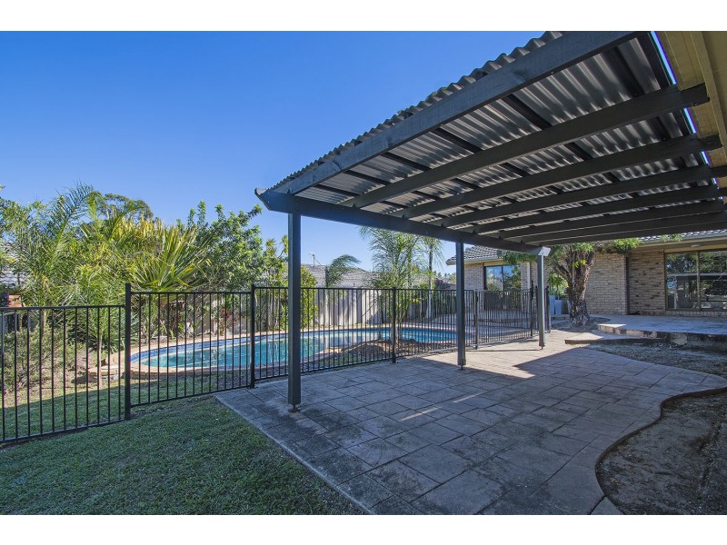 3 Kel Nagle Court, Parkwood QLD 4214