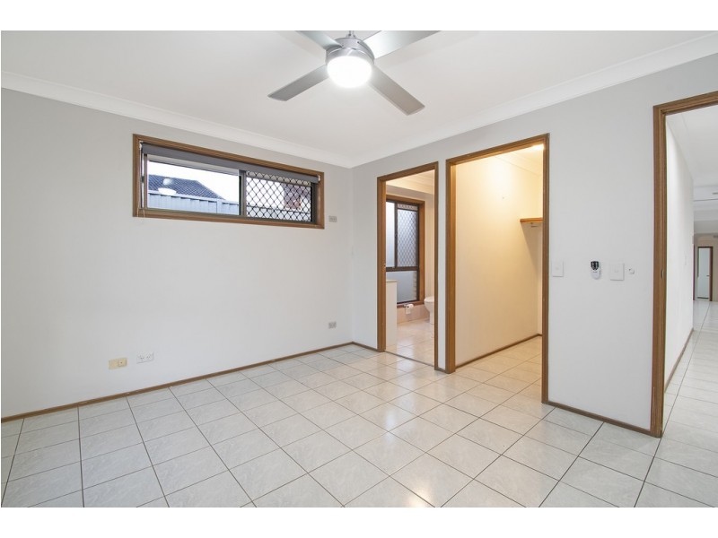 3 Kel Nagle Court, Parkwood QLD 4214