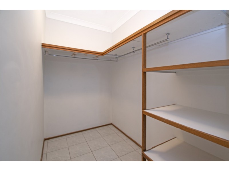 3 Kel Nagle Court, Parkwood QLD 4214