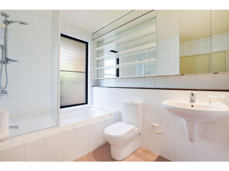 26b Uplands Drive, Parkwood QLD 4214