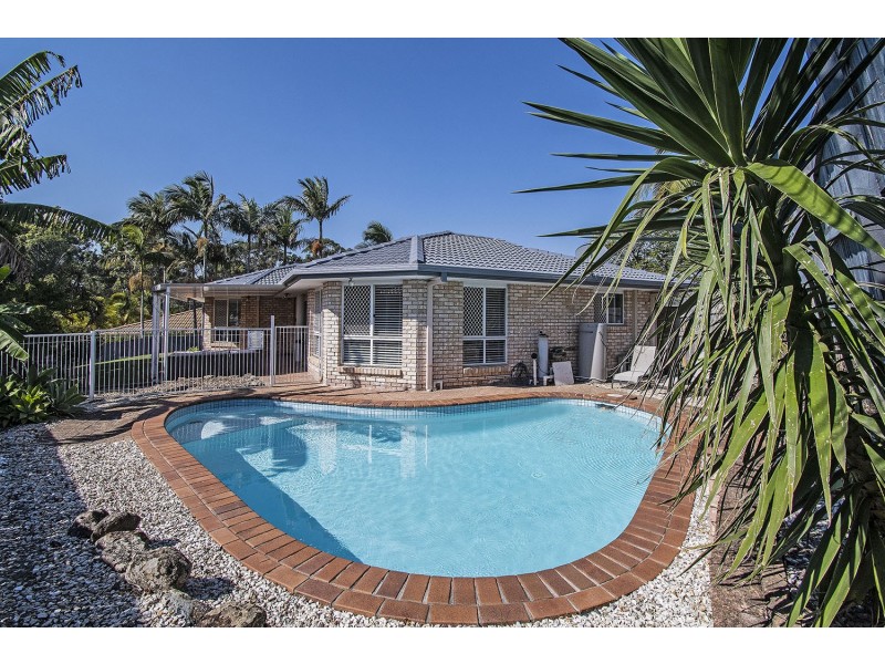 13 Hirono Court, Parkwood QLD 4214