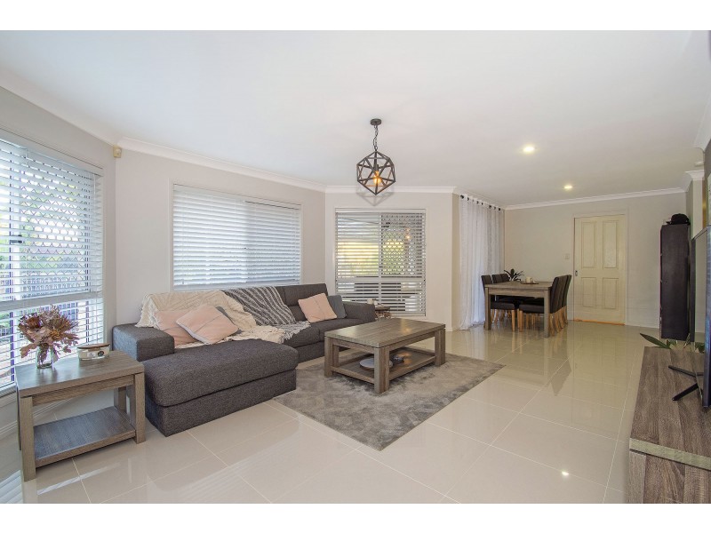 13 Hirono Court, Parkwood QLD 4214