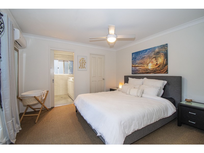 13 Hirono Court, Parkwood QLD 4214