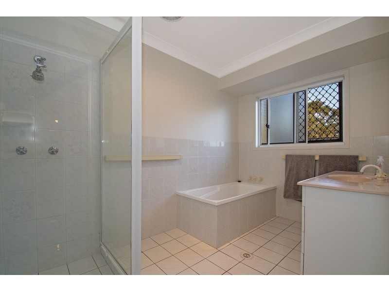 13 Hirono Court, Parkwood QLD 4214