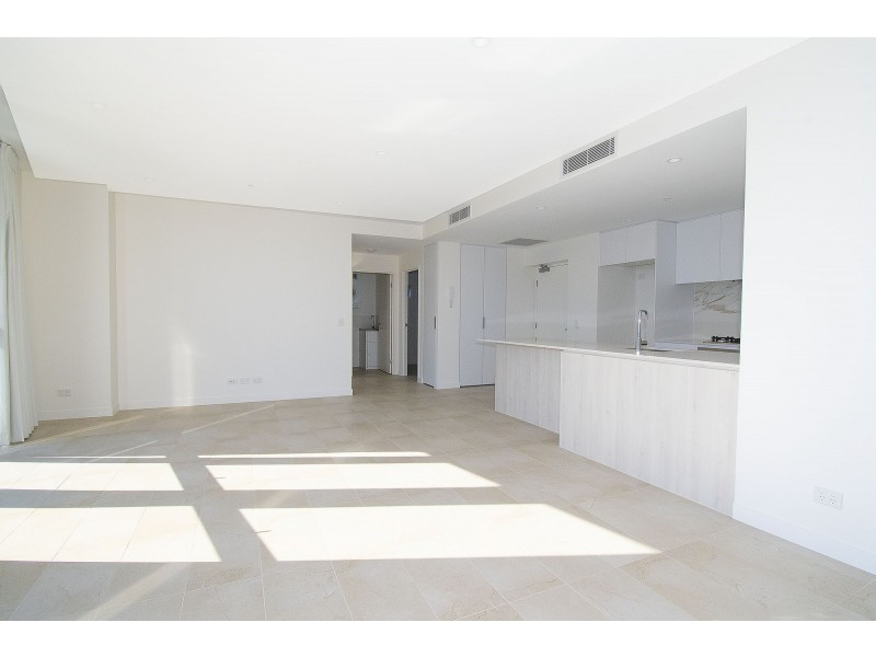 1703/3 Northcliffe Terrace, Surfers Paradise QLD 4217