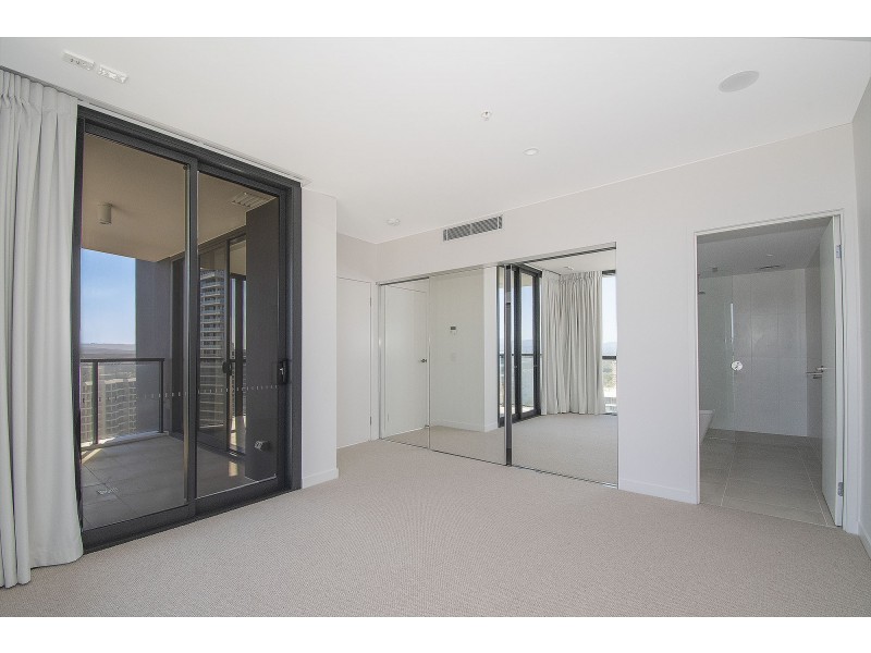 1703/3 Northcliffe Terrace, Surfers Paradise QLD 4217