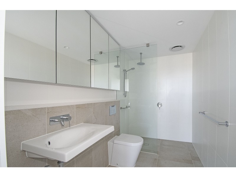 1703/3 Northcliffe Terrace, Surfers Paradise QLD 4217