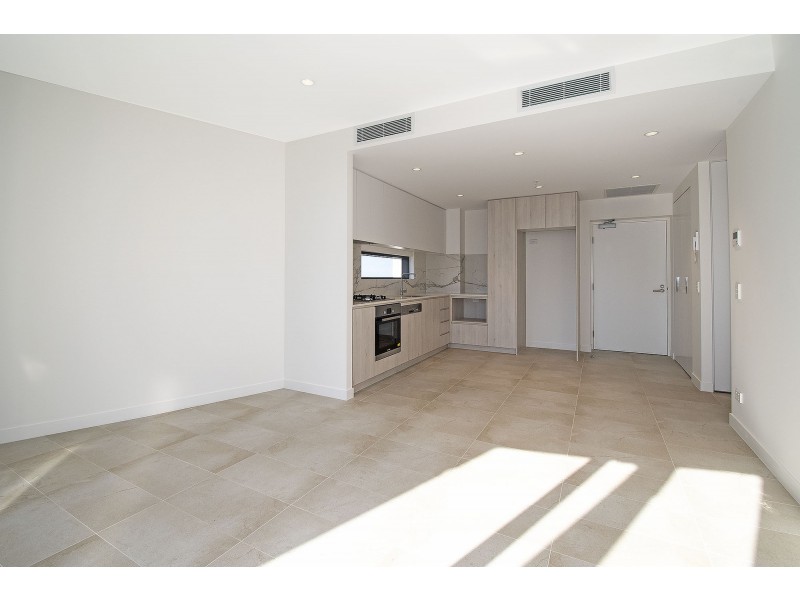 504/3 Northcliffe Terrace, Surfers Paradise QLD 4217