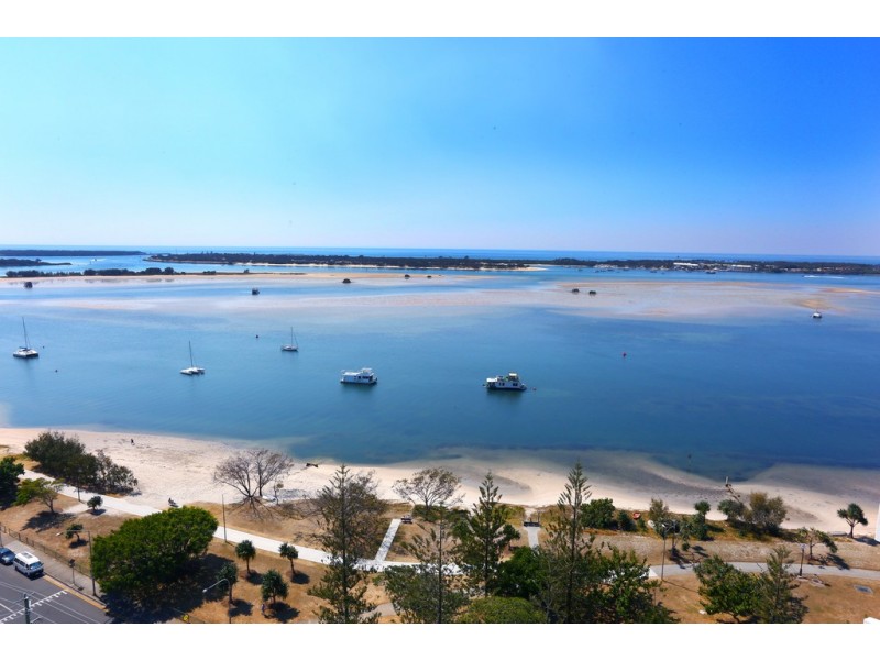 1601/230 ‘Lumiere’ Marine Parade, Labrador QLD 4215