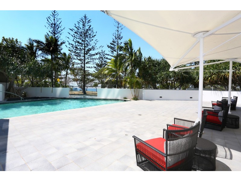 1601/230 ‘Lumiere’ Marine Parade, Labrador QLD 4215