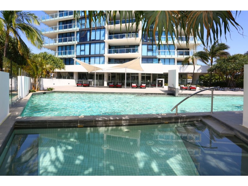 1601/230 ‘Lumiere’ Marine Parade, Labrador QLD 4215