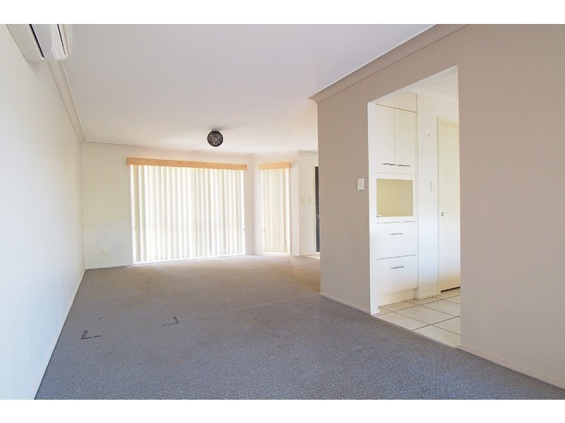 16 Baxter Court, Arundel QLD 4214