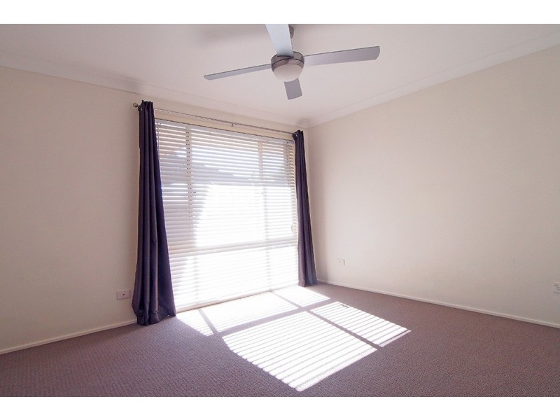 16 Baxter Court, Arundel QLD 4214