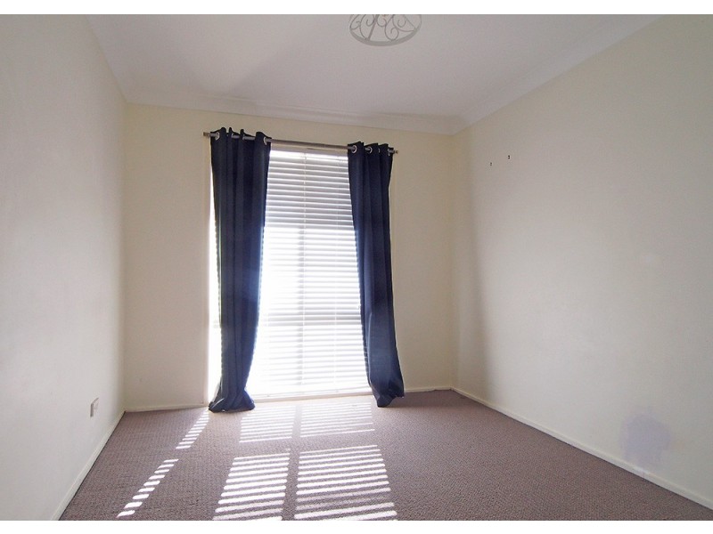 16 Baxter Court, Arundel QLD 4214