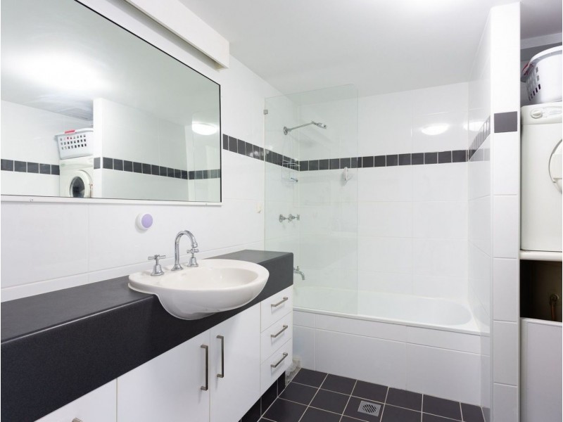 3 ‘Chelsea Views’ 34 Chelsea Avenue, Broadbeach QLD 4218