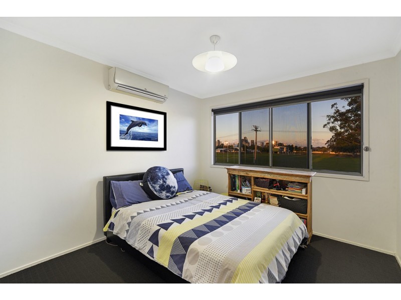 265 Rio Vista Boulevard, Mermaid Waters QLD 4218