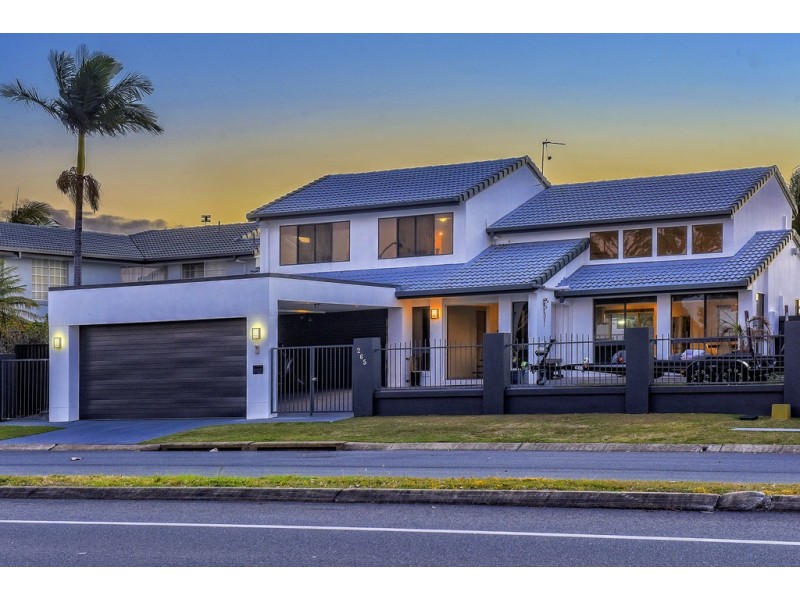 265 Rio Vista Boulevard, Mermaid Waters QLD 4218