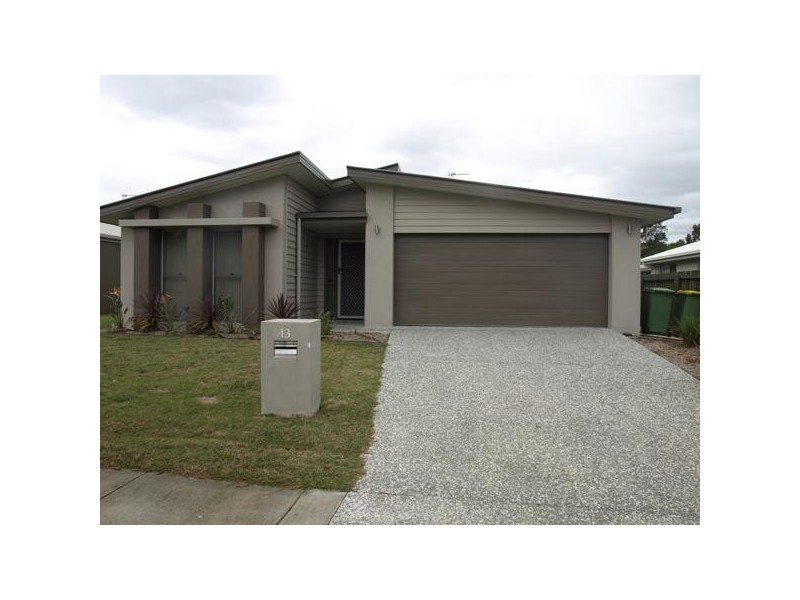 13 Lillypilly Court, Helensvale QLD 4212