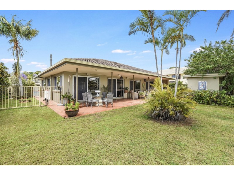 7 Wildash Street, Southport QLD 4215