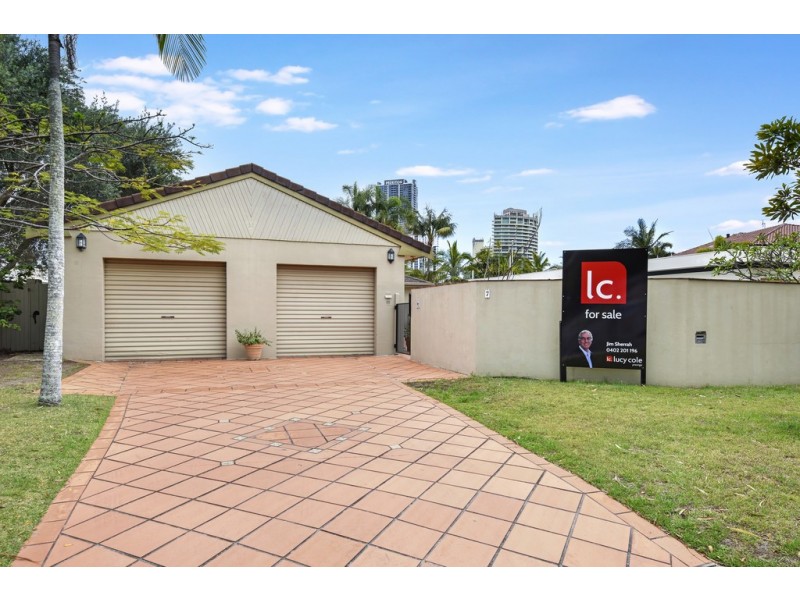7 Wildash Street, Southport QLD 4215