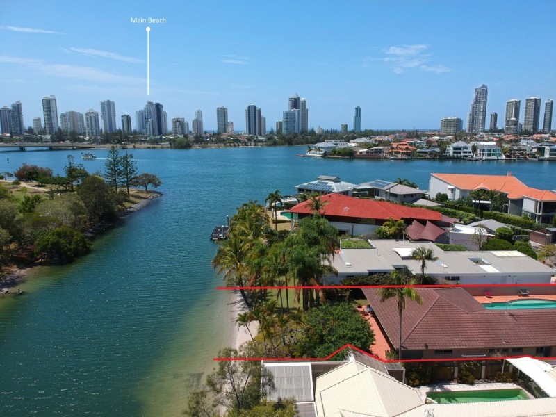 7 Wildash Street, Southport QLD 4215