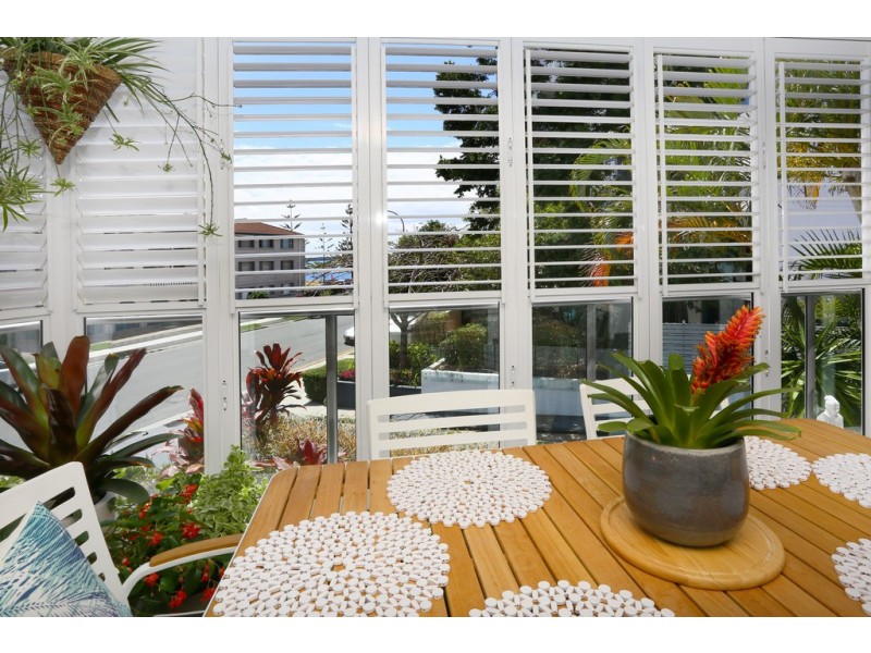 2101/438 Marine Parade, Biggera Waters QLD 4216