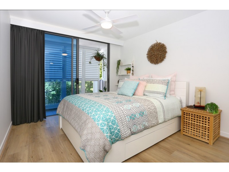 2101/438 Marine Parade, Biggera Waters QLD 4216