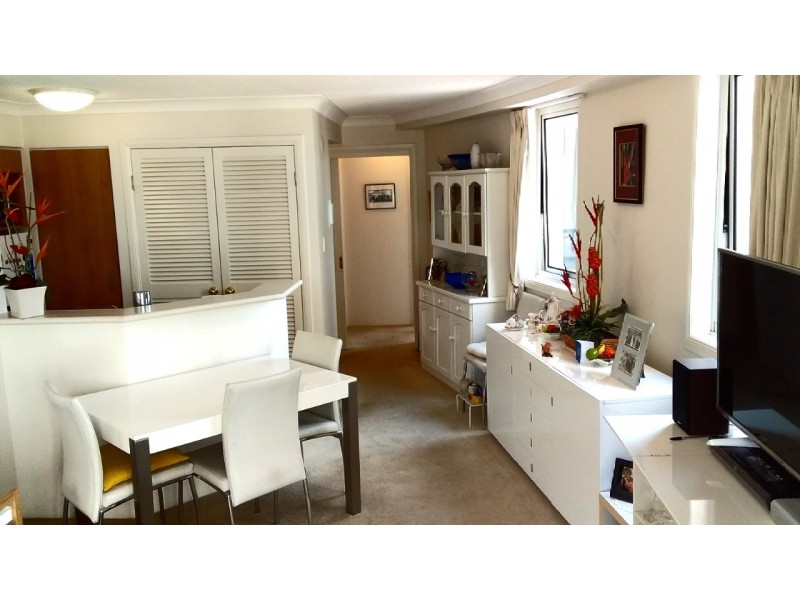 Broadbeach QLD 4218