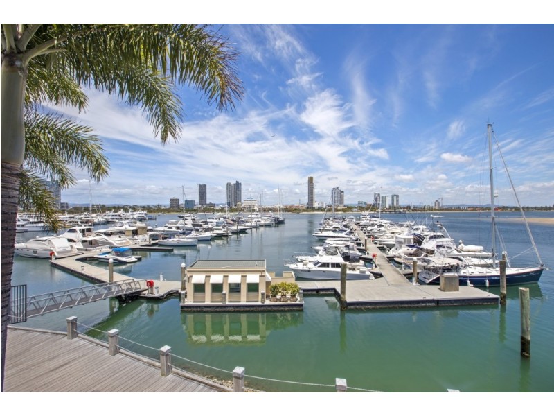 Condo 72 Palazzo Versace, 94 Seaworld Drive, Main Beach QLD 4217