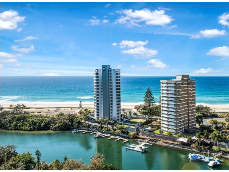 81/2 “Atlantis East”, Admiralty Drive, Paradise Waters QLD 4217