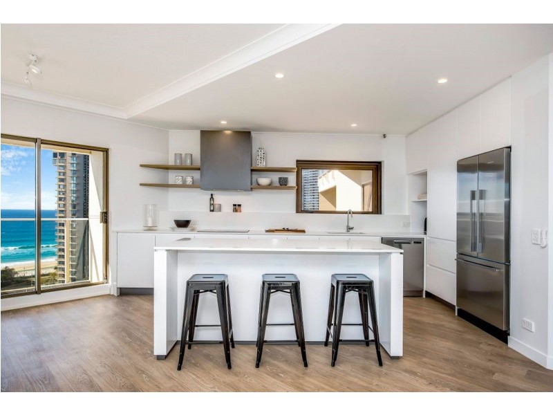 81/2 “Atlantis East”, Admiralty Drive, Paradise Waters QLD 4217