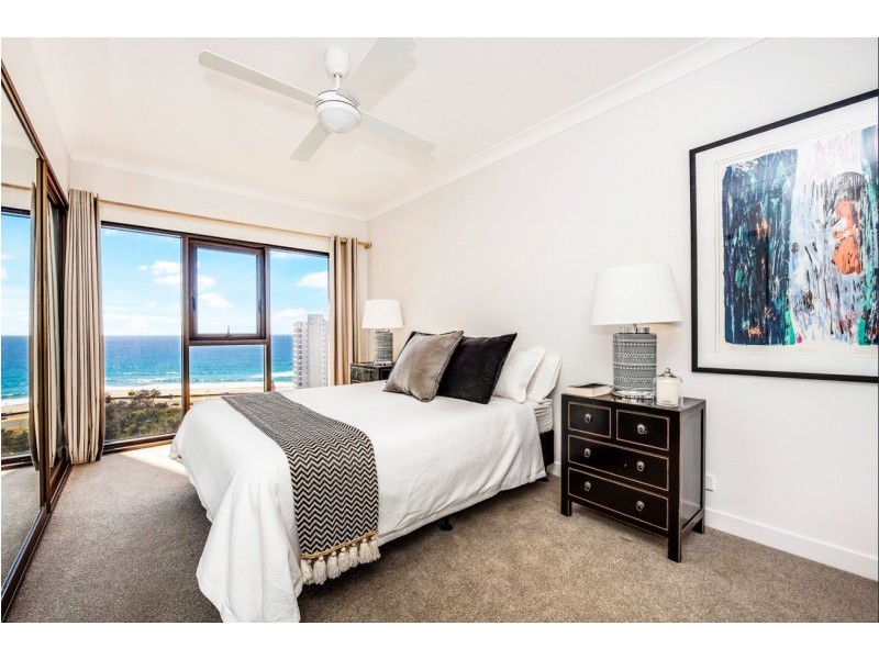 81/2 “Atlantis East”, Admiralty Drive, Paradise Waters QLD 4217