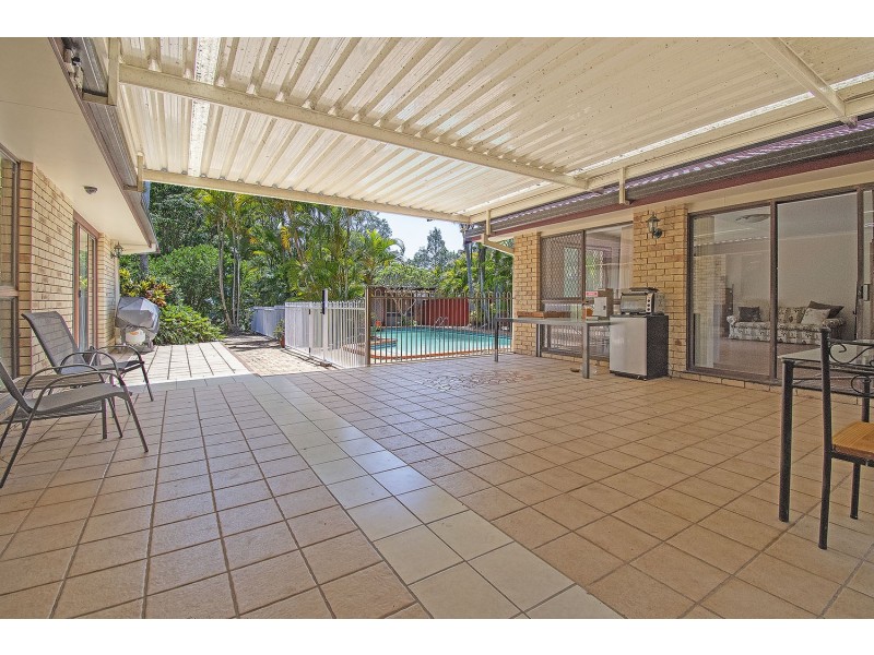 52 Koola Drive, Nerang QLD 4211
