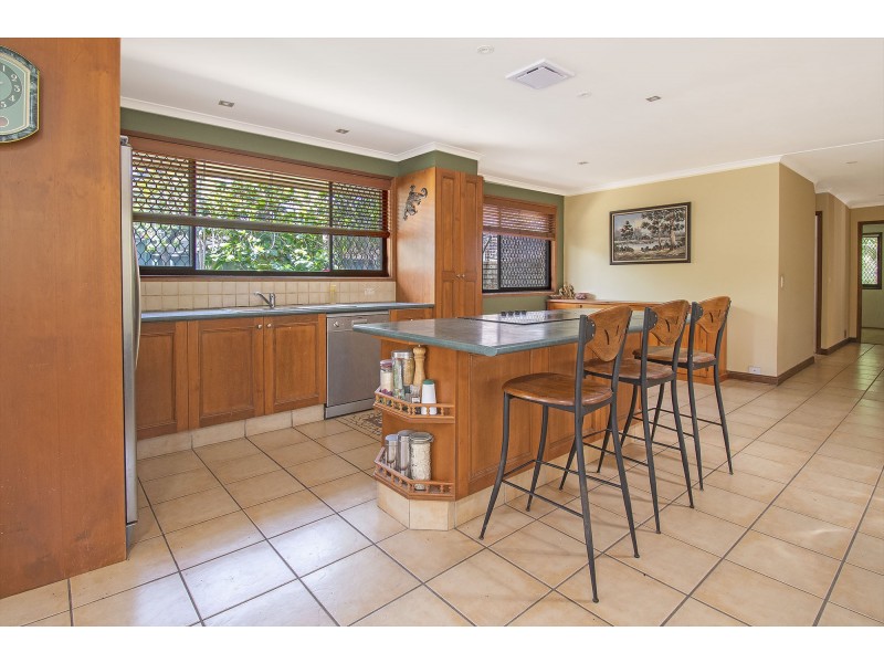 52 Koola Drive, Nerang QLD 4211
