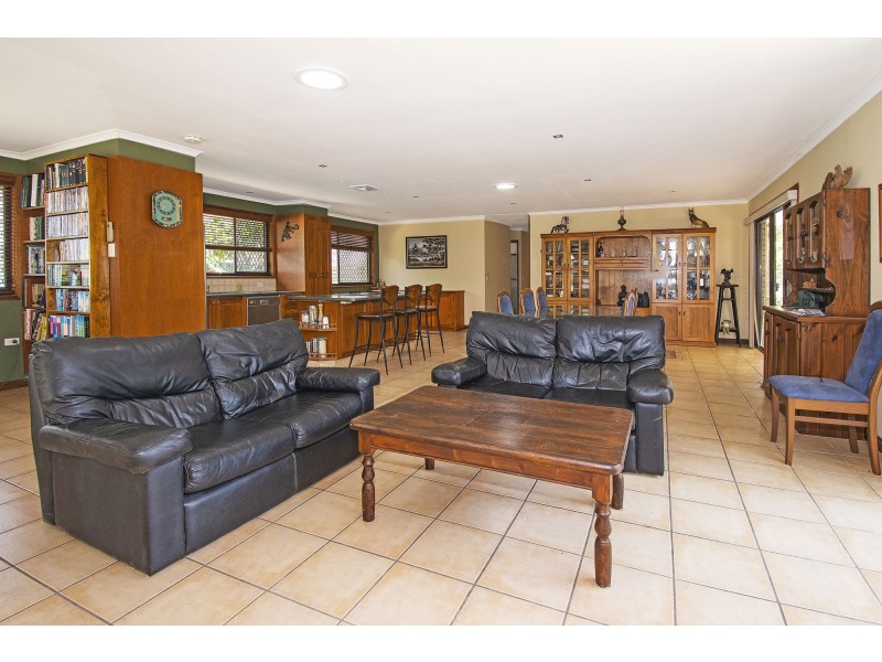 52 Koola Drive, Nerang QLD 4211