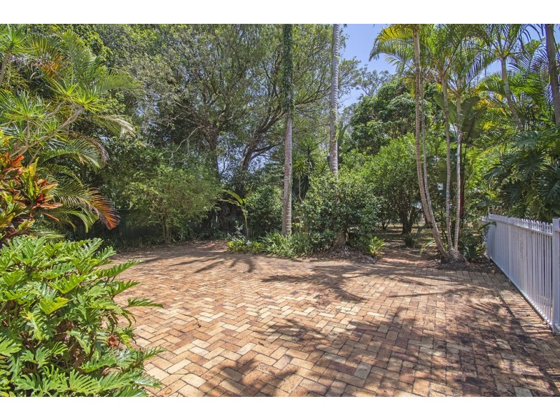 52 Koola Drive, Nerang QLD 4211