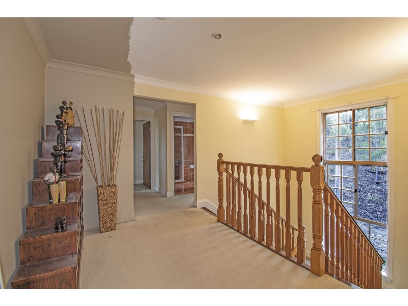 11 Paperbark Court, Parkwood QLD 4214