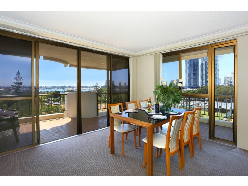 6E/10 Marine Parade ‘Huntington’, Southport QLD 4215