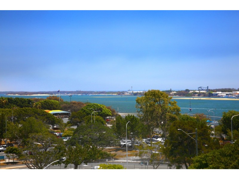 6E/10 Marine Parade ‘Huntington’, Southport QLD 4215